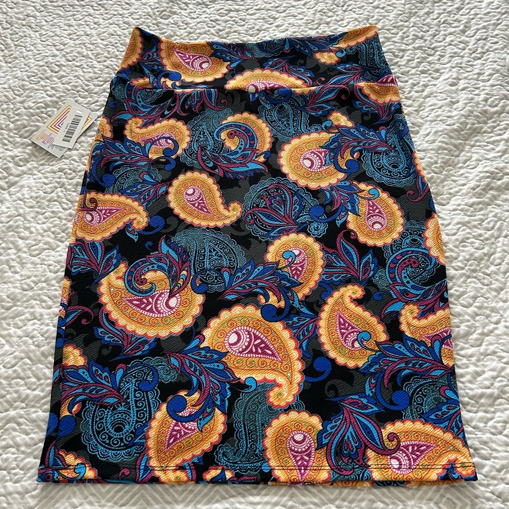 Lularoe, Cassie, Pencil skirt, Large, Paisley print, Textured